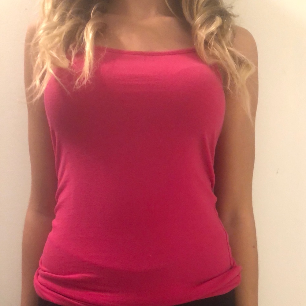 No boundaries, tank top small